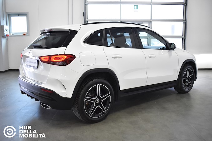 MERCEDES-BENZ GLA 250 e hybrid EQ Premium